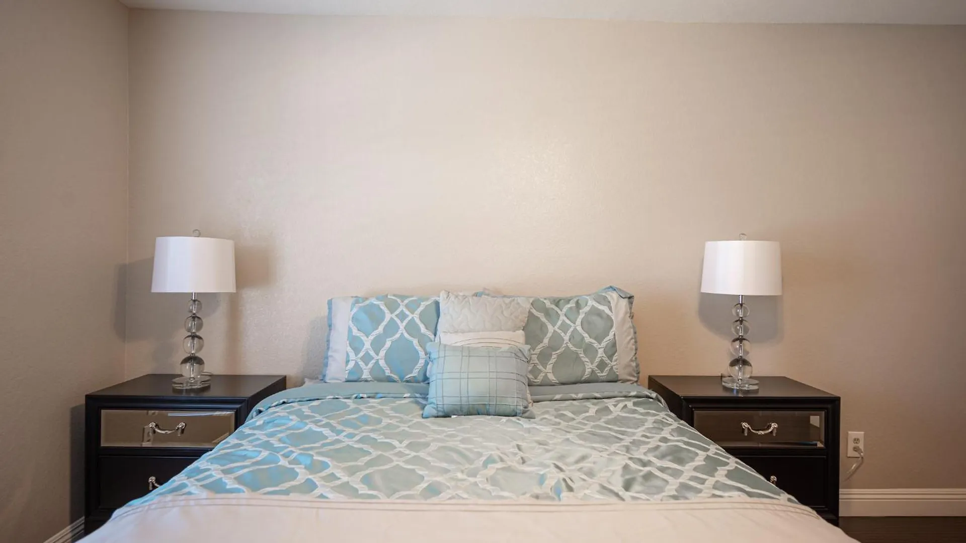 度假居 Luxury Home Near Las Vegas Strip And Airport.